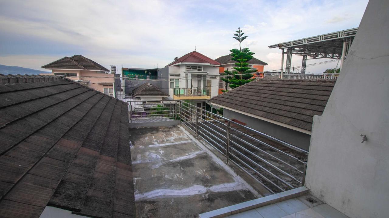 Villa El Nino 5 Bedroom Dengan Rooftop Mountain View Batu  Zewnętrze zdjęcie