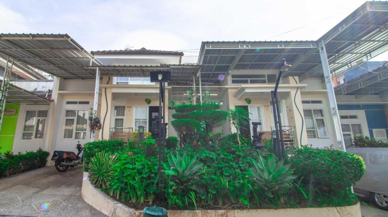Villa El Nino 5 Bedroom Dengan Rooftop Mountain View Batu  Zewnętrze zdjęcie